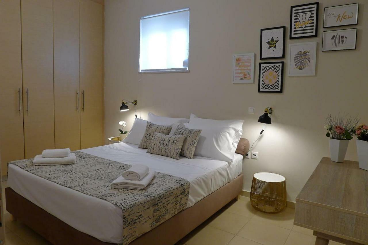 Maria & Manos Guest House, Agios Onoufrios Beach エクステリア 写真