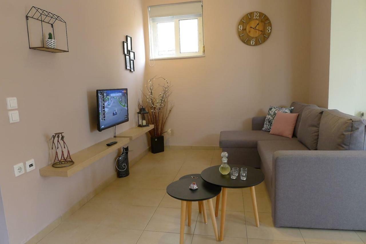 Maria & Manos Guest House, Agios Onoufrios Beach エクステリア 写真